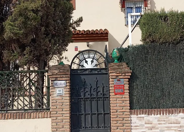 El Diez De Sultana Tatil Evi